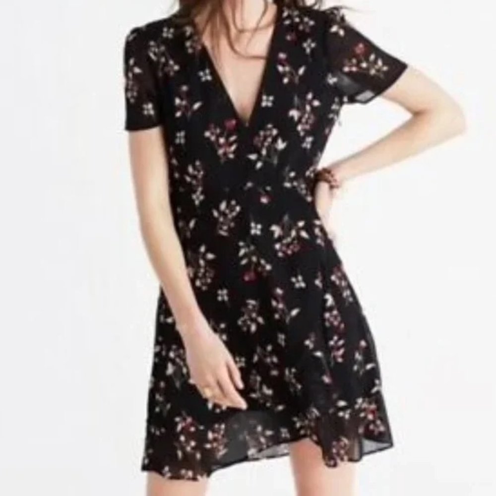 Madewell Posy Black Floral Ruffled V-Neck Short Sleeve Mini Dress